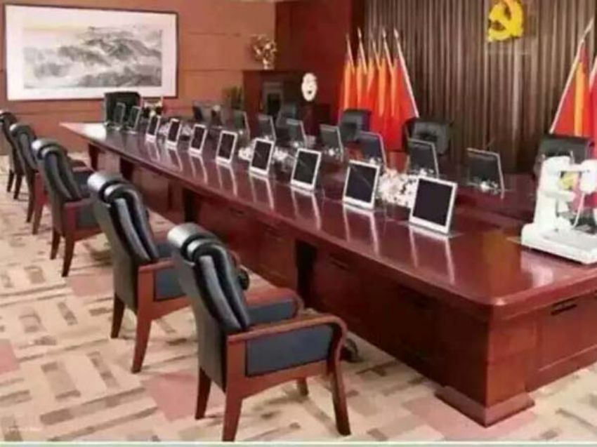 點擊查看詳細(xì)信息<br>標(biāo)題：會議桌系列案例 閱讀次數(shù)：926